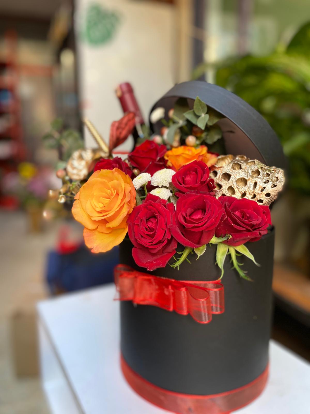 Kutuda Kırmızı Güller