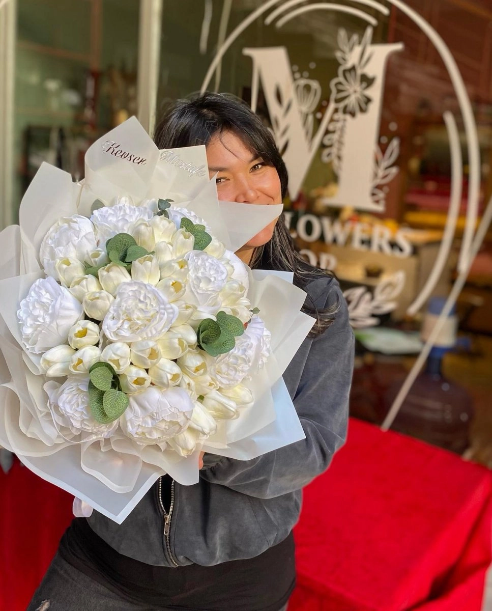 İsimli Gelin Çiçeği