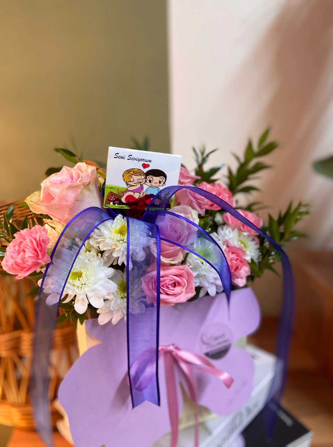 Kutu Çi̇çek Arajmani