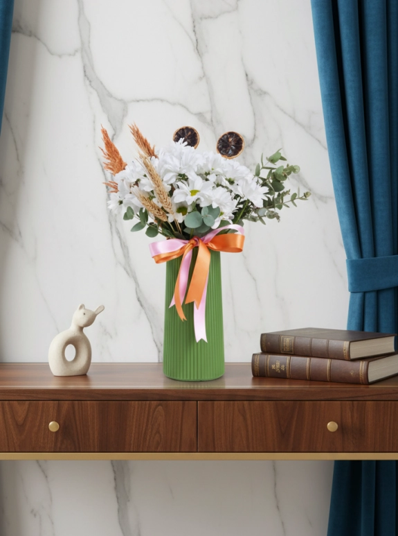 Vazoda Beyaz Papatya Buketi