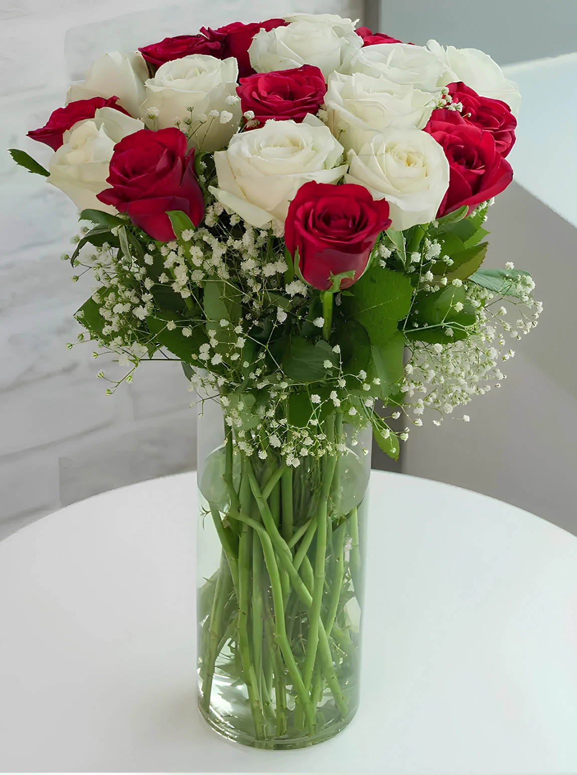 Vazoda 30 Tane Gül Aranjmanı